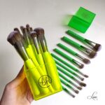 ست براش و استند بی اچ کازمتیکس